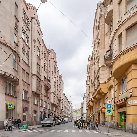 Extreme - Modern Mini